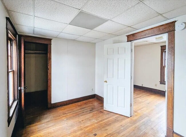 Foto del edificio - 1706 Tracy St