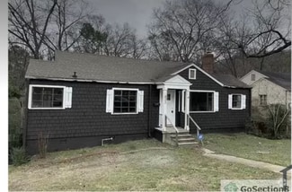 Building Photo - 833 79th Pl S