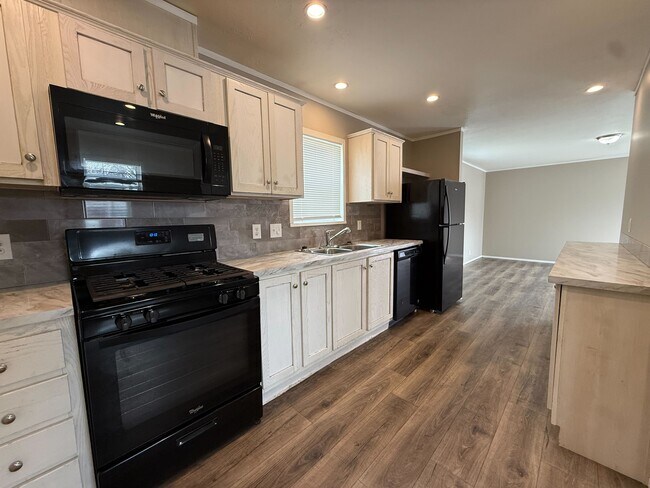 Foto del edificio - 11785 Cascade Cir