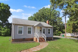 Building Photo - 4521 Hovis Rd