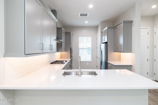 Foto del edificio - 5128 E Coolbrook Ave