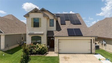 Building Photo - 3401 Castleton Dr