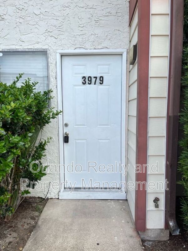 Photo - 3979 Crayrich Cir Apartment