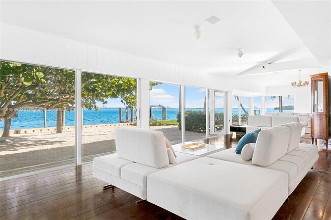 Building Photo - 7305 Belle Meade Island Dr