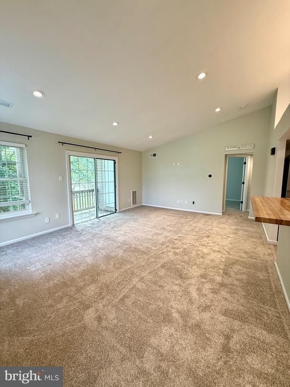 Foto del edificio - 28022 Beacon Hill Dr