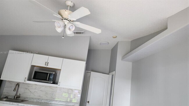 Building Photo - 7970 NW 186th Terrace