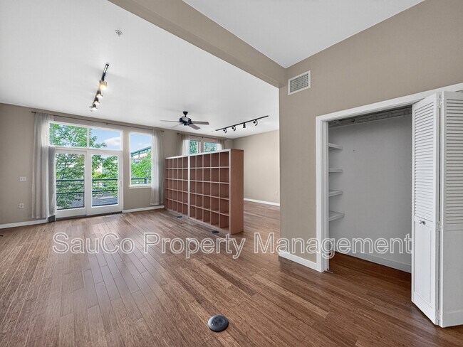 Foto del edificio - 1425 NE 61st Ave