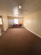 Building Photo - 2025 Main St