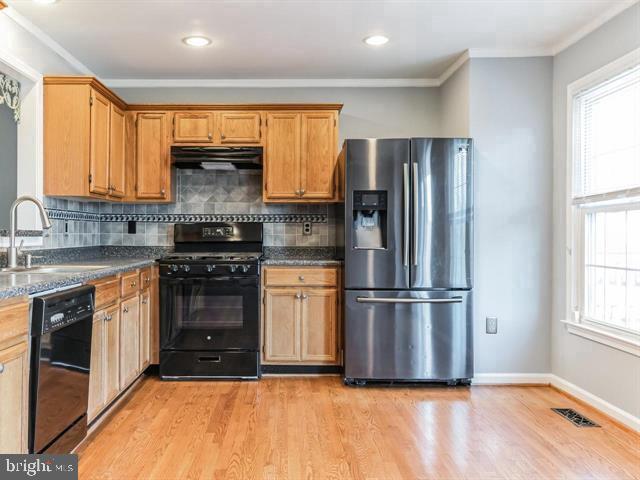 Building Photo - 7725 Hickory Glen Way