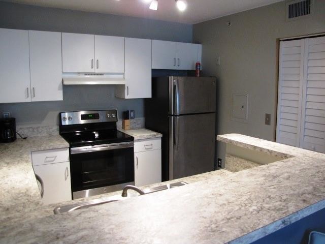 Foto principal - 2133 Renaissance Blvd