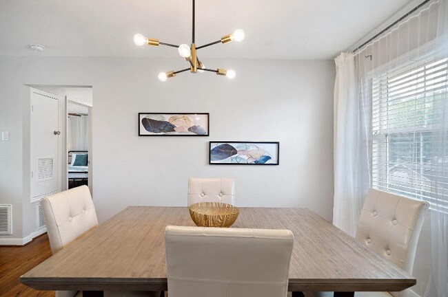 Foto del edificio - 3237 Rosedale St