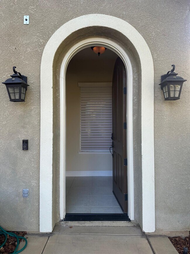 Foto del edificio - 3852 Harlan Ranch Blvd