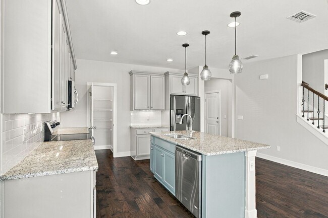 Building Photo - 4708 Venito St
