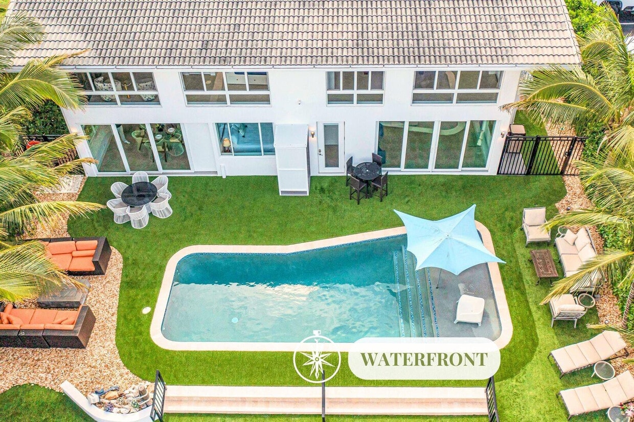 Foto principal - 1824 S Ocean Dr