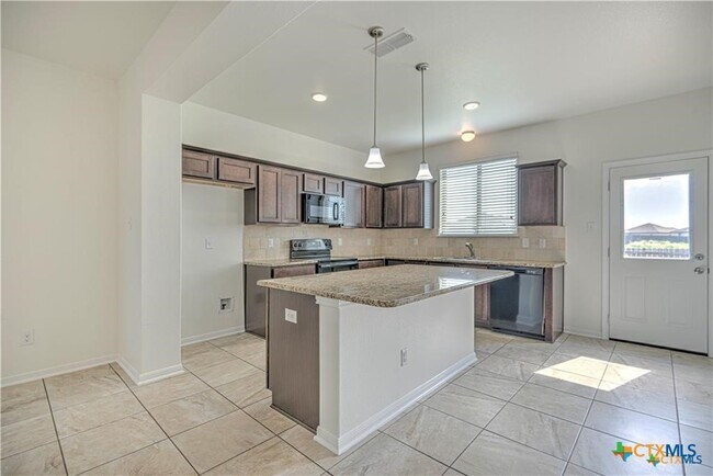 Foto del edificio - 1070 Spring Terrace Loop