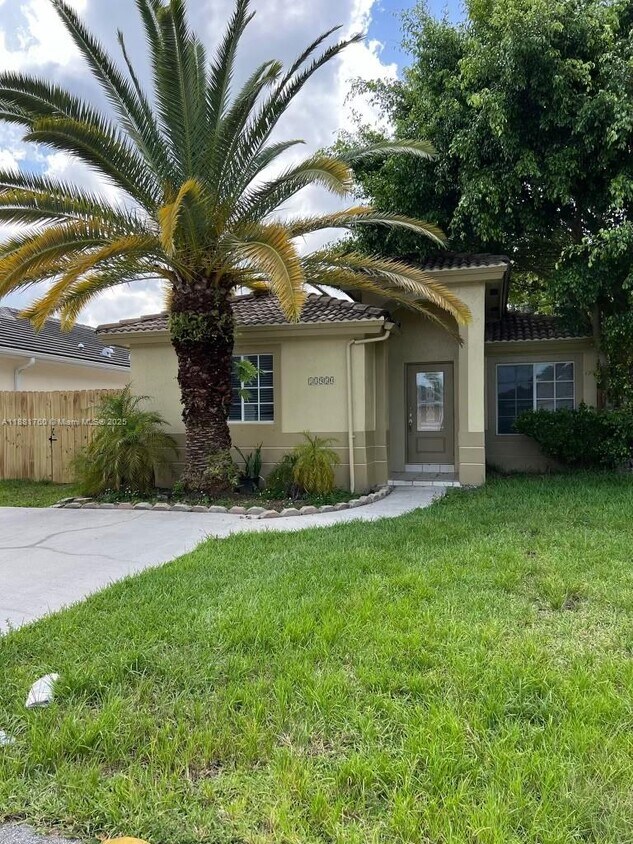 Foto principal - 13950 SW 151st Ct