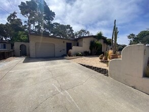Building Photo - 835 17 Mile Dr