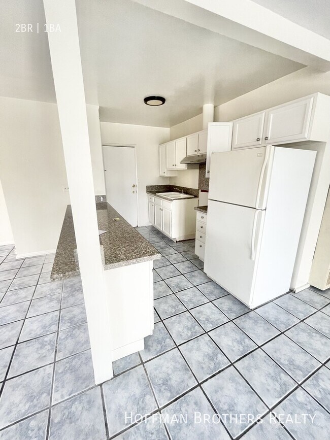 Foto del edificio - 2838 W Vernon Ave