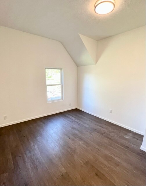 Building Photo - 1108 Dale Dr