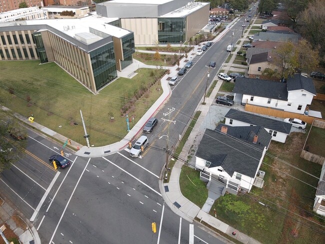 Photo - 2301 Fayetteville St Townhome