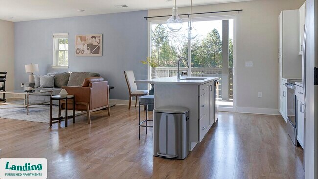 Foto del edificio - 1000 Forestview Dr