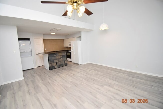 Building Photo - 111 Dunbar Estates Dr