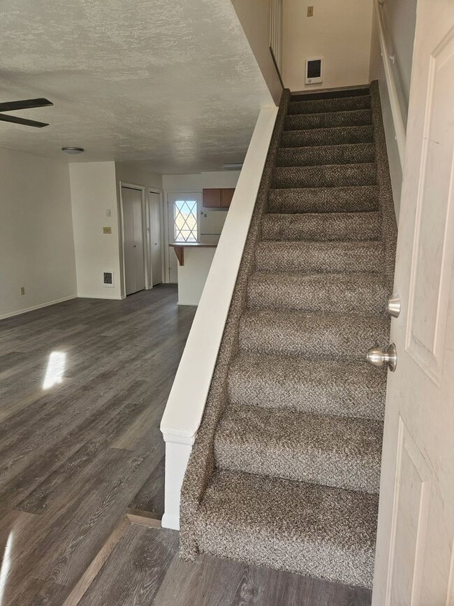 Building Photo - Two-Bedroom Condo