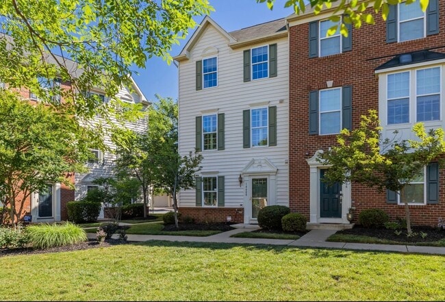 Building Photo - 14008 Cannondale Way