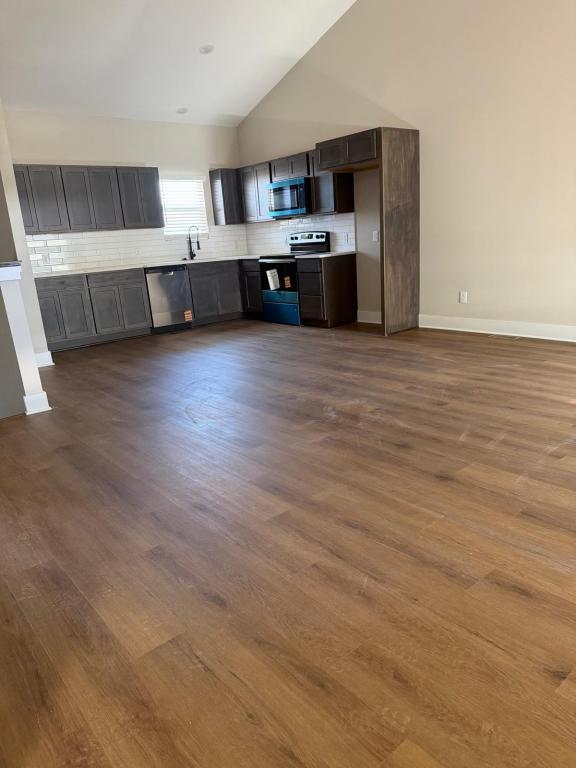 Building Photo - 9418 N Chris