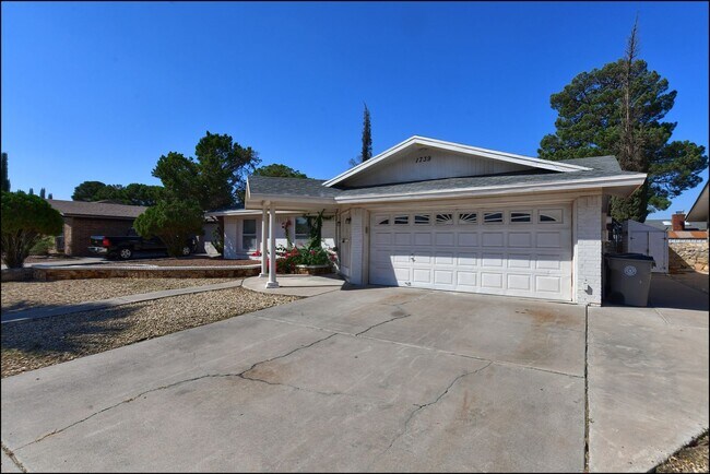 Foto del edificio - Available now!