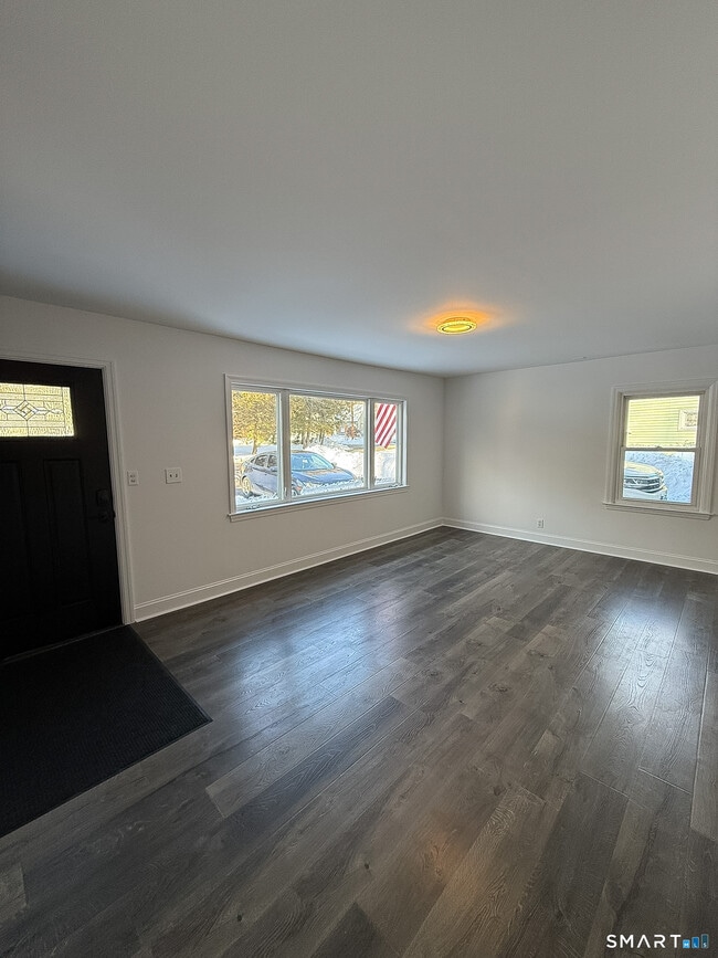 Building Photo - 21 Oven Rock Rd