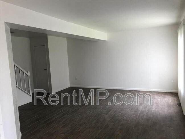 Foto del edificio - 1825 S Crawford - Unit C05