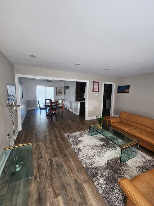 Foto del edificio - 600 SW Crestview St