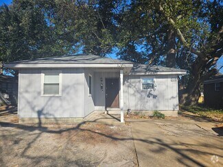 Building Photo - 1132 Virginia Ave