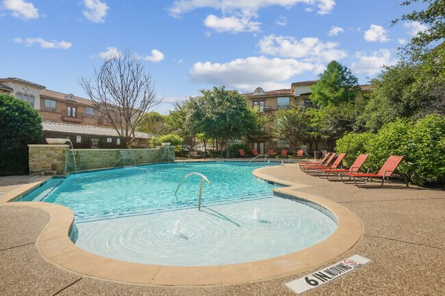 Building Photo - Villas di Lucca