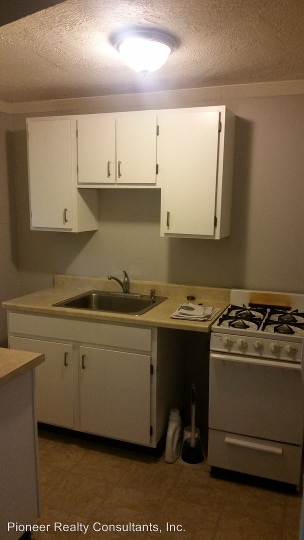 Foto del edificio - 6621 Stanton Ave