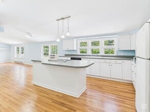 Building Photo - 1102 Churchville Ave