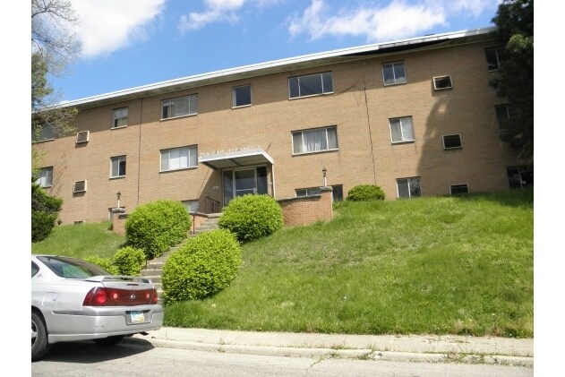 Building Photo - Plateau Terrace II