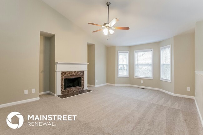 Building Photo - 6403 Harvester Cir