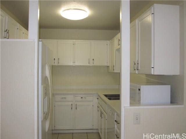 Building Photo - 46-078-78 Emepela Pl