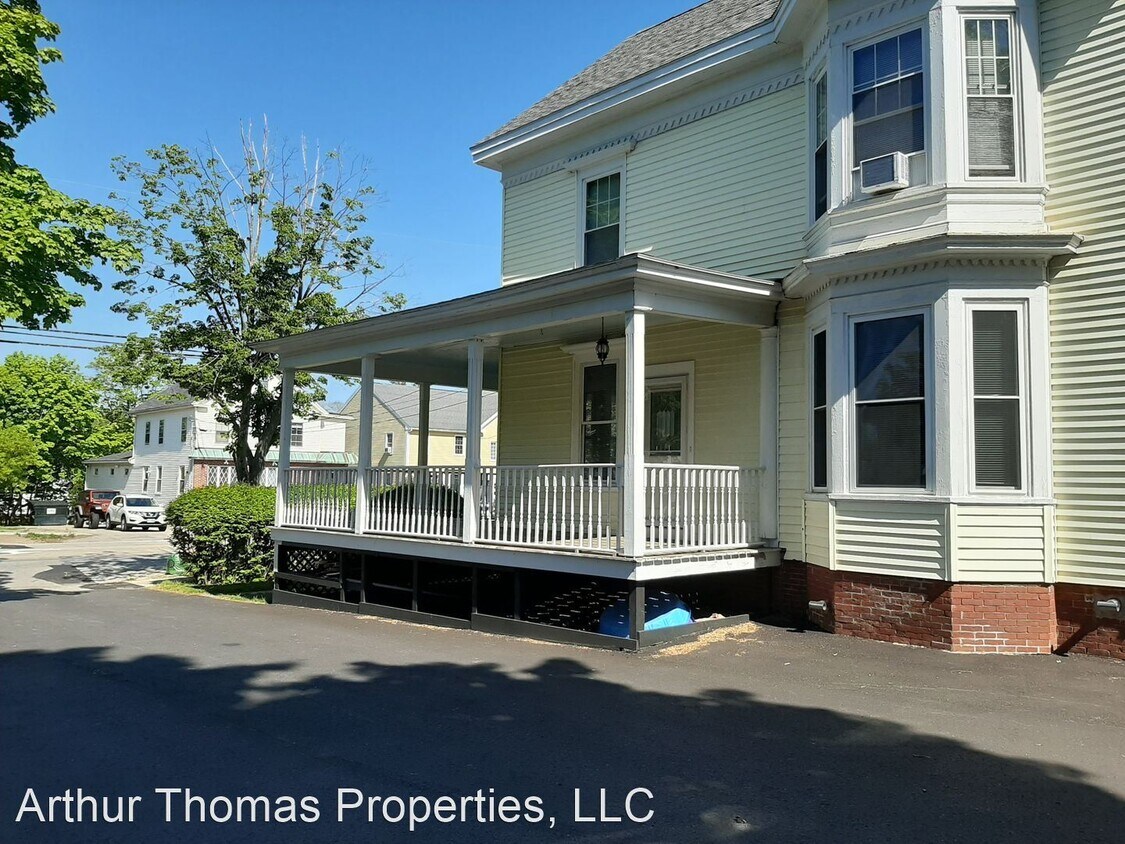 Primary Photo - 665 Central Ave