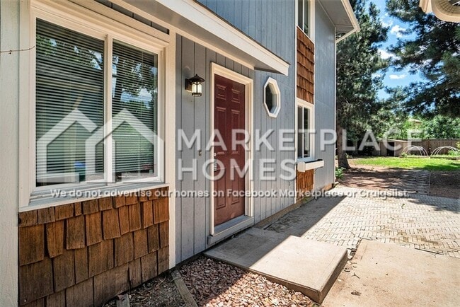Building Photo - 1769 Bedford Cir