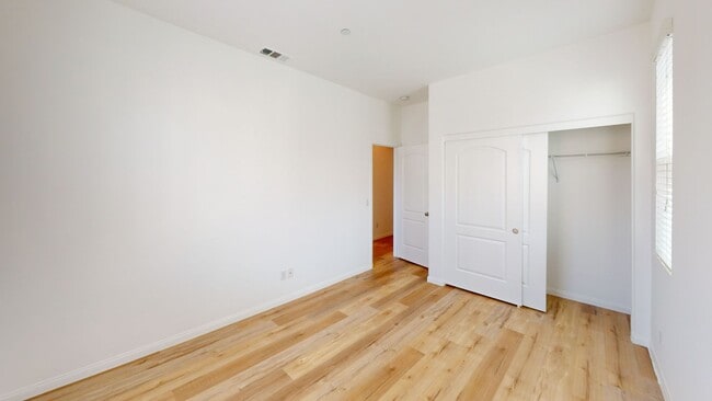 Foto del edificio - Available Now: Cozy 4 Bedroom 2.5 Bath Home in Rancho Cucamonga.