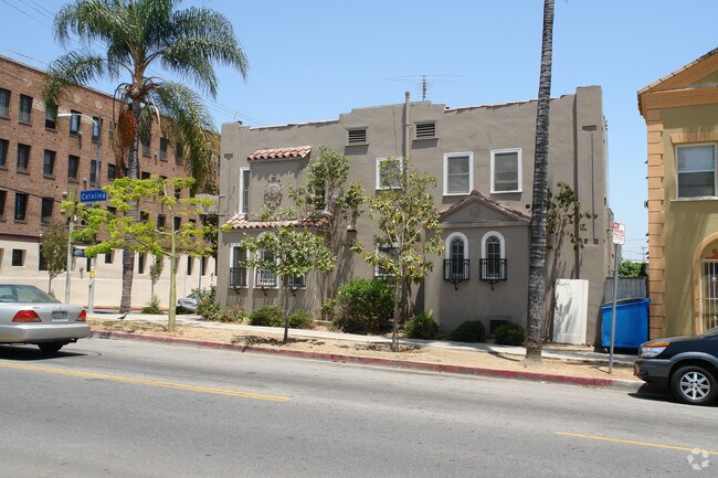 Building Photo - 3002-3024 James M Wood Blvd