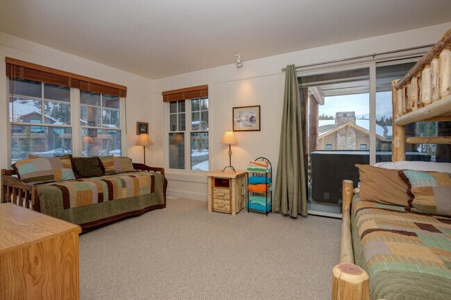 Foto del edificio - 17 Saddle Ridge Rd