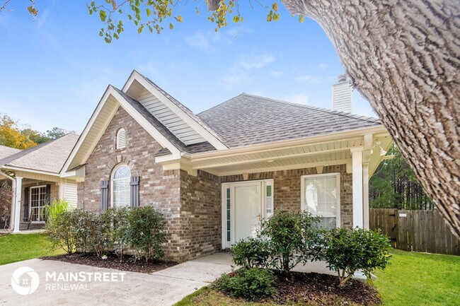 Building Photo - 255 Forest Lakes Dr