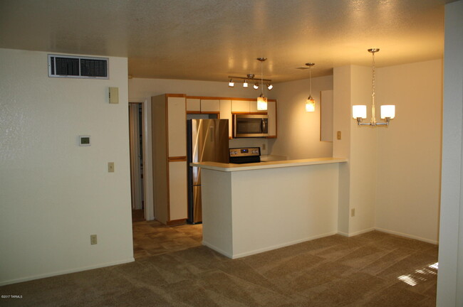 Building Photo - 7617 E Callisto Cir
