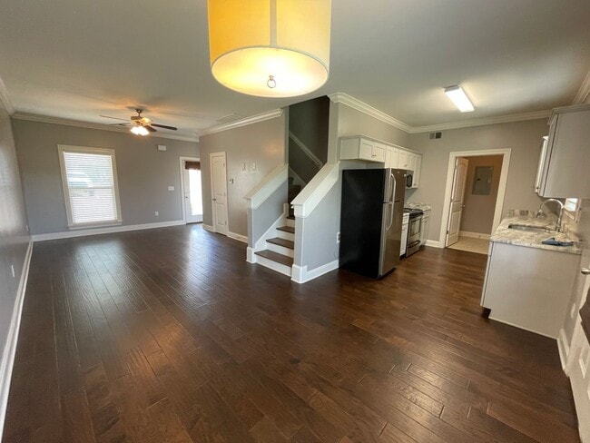 Foto del edificio - 4BD/4.5BA FOR RENT