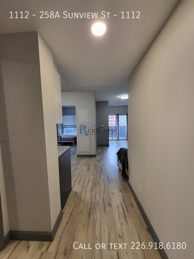 Photo principale - 258A-258A Sunview St
