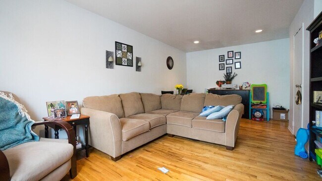 Foto del edificio - 1453 68th St